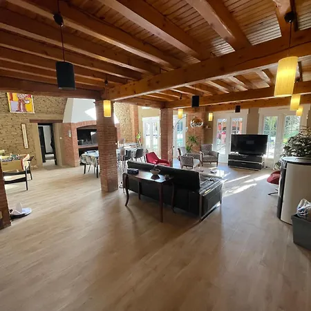 Villa De Campagne Les Murailles